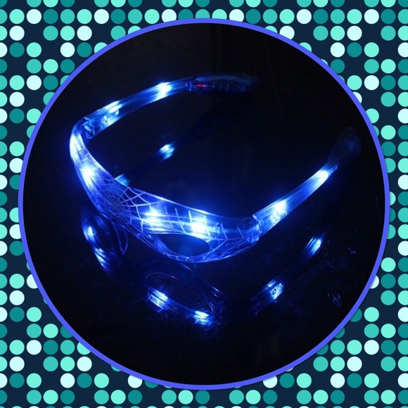🤓New 4/$15 Light up LED Flashing Glass Spider-Man - Picture 3 of 6